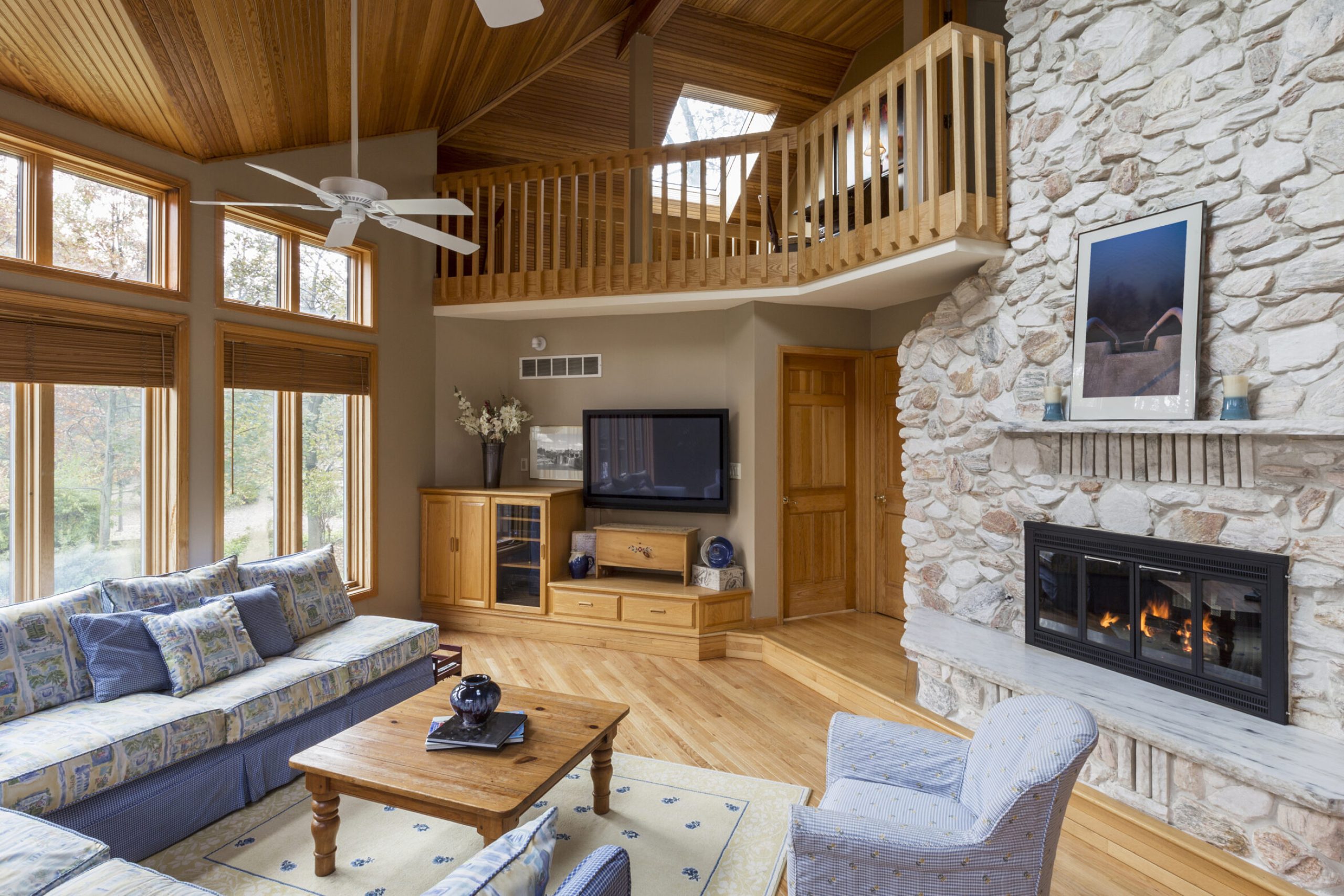 affordable-living-room